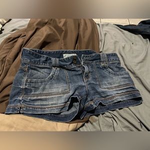 Maurice’s shorts in great condition it’s been wore size 9/10